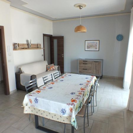 Casa A Riba U Mari Apartment Riposto Luaran gambar